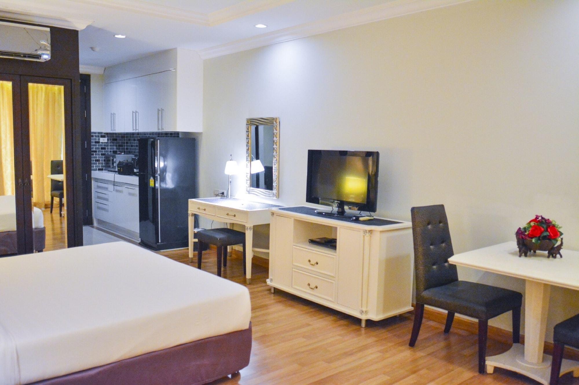Hotel Lk Legend à Pattaya Extérieur photo