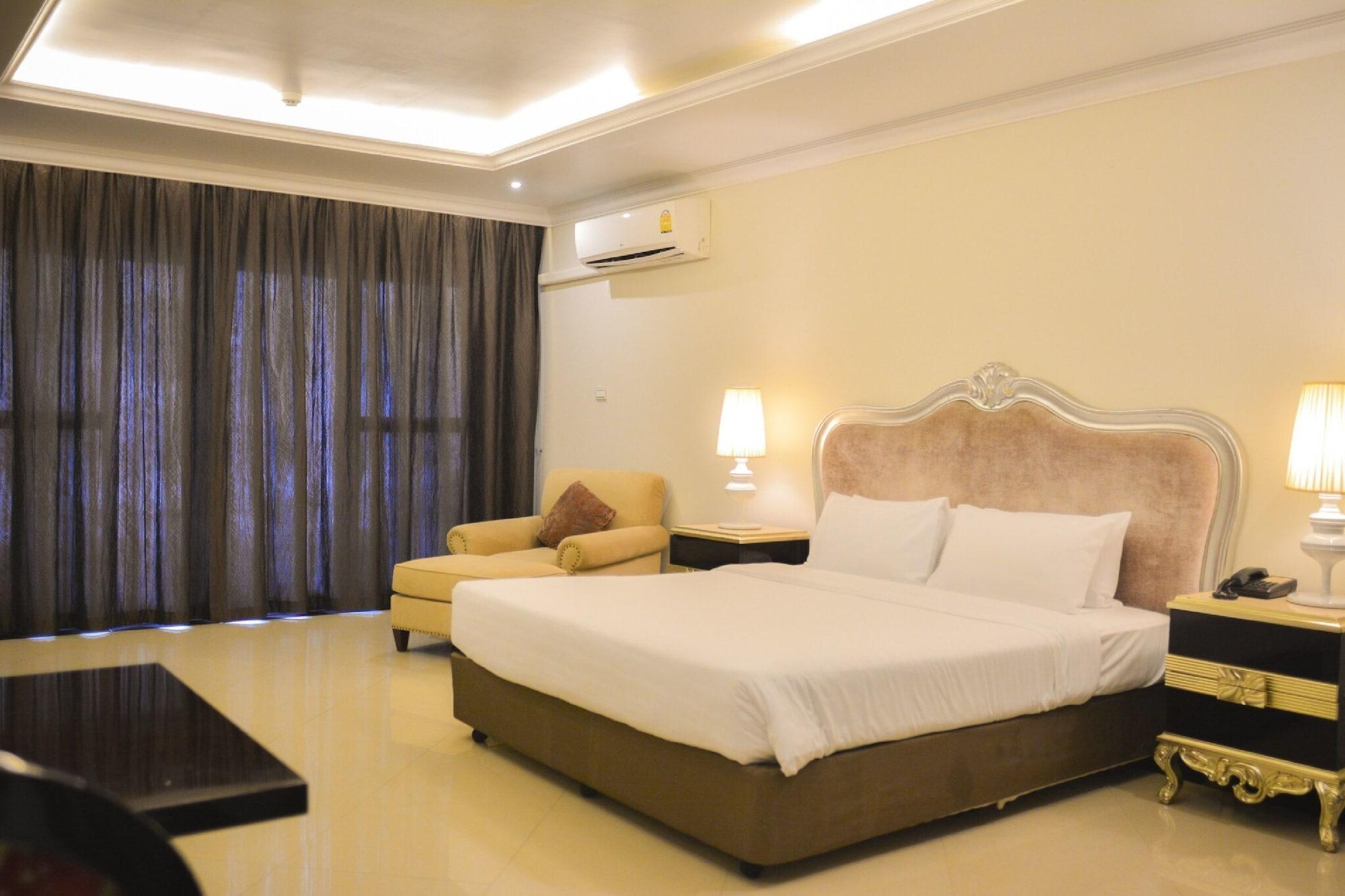 Hotel Lk Legend à Pattaya Extérieur photo