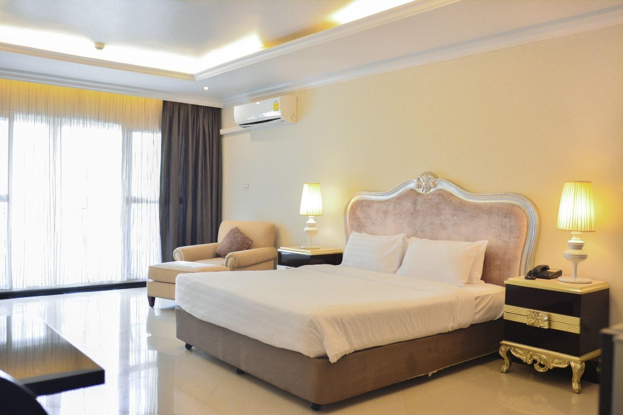Hotel Lk Legend à Pattaya Extérieur photo