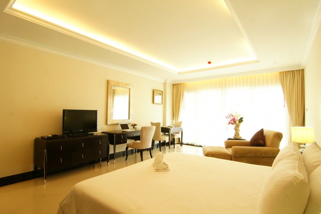 Hotel Lk Legend à Pattaya Extérieur photo