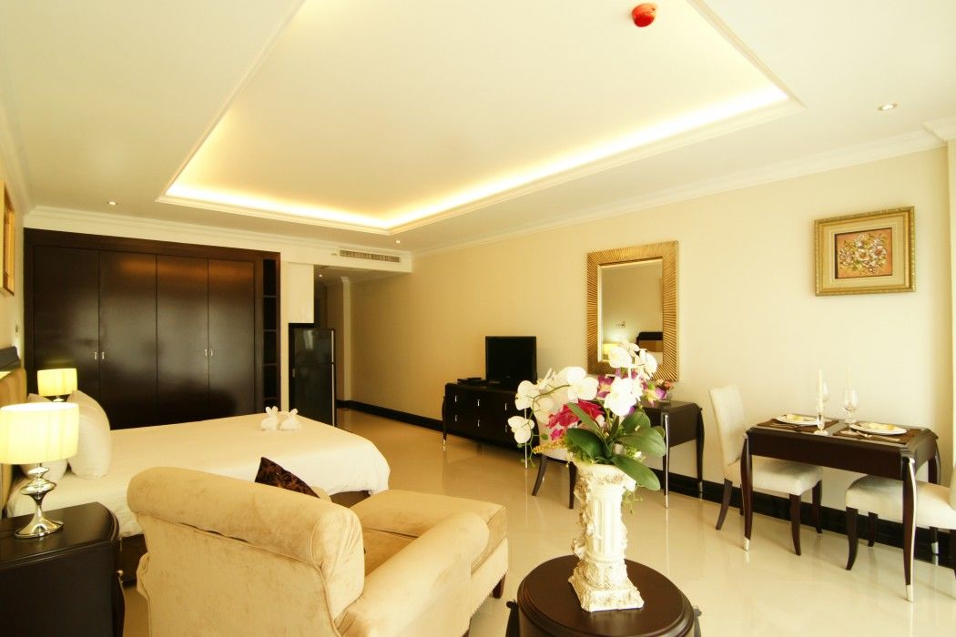 Hotel Lk Legend à Pattaya Extérieur photo