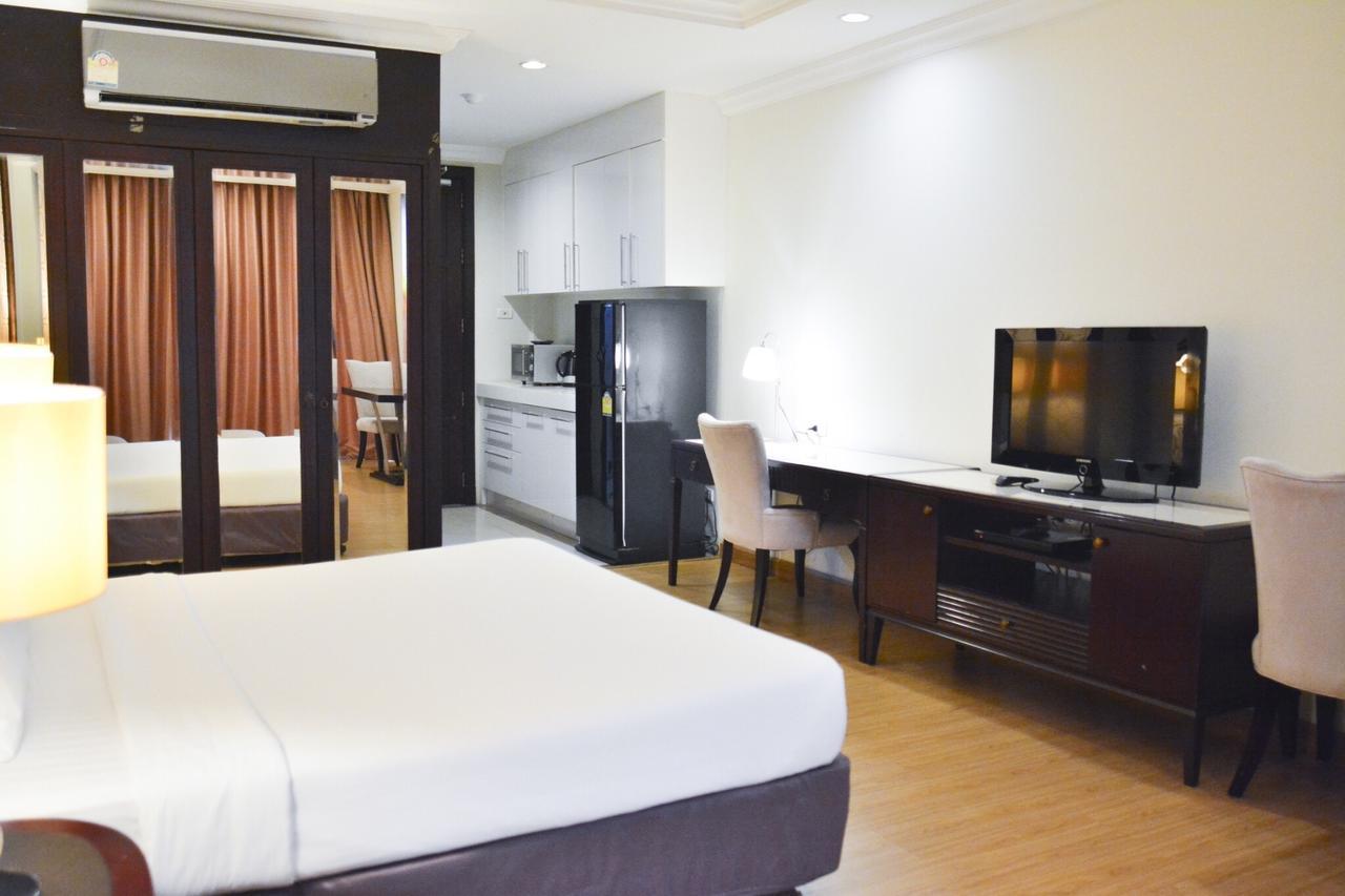 Hotel Lk Legend à Pattaya Extérieur photo