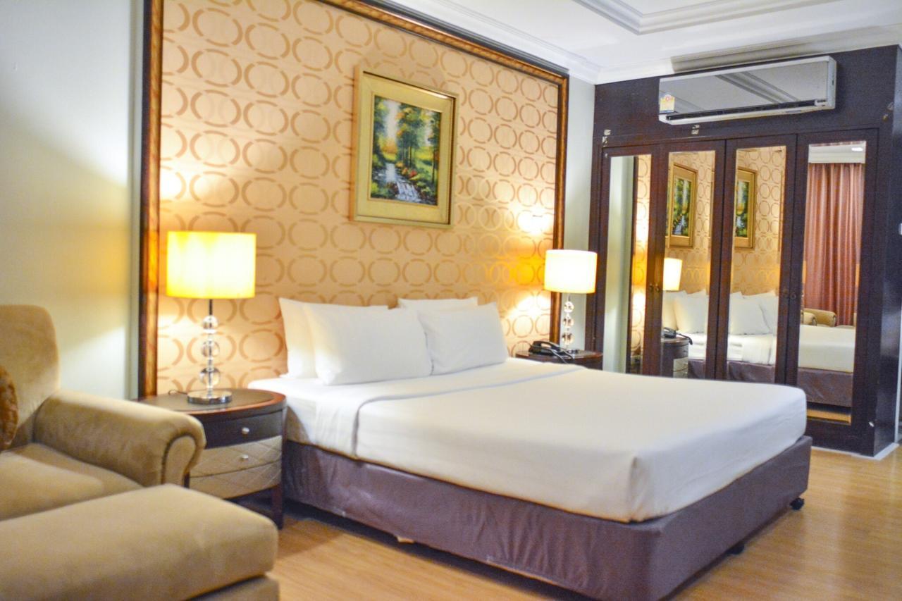 Hotel Lk Legend à Pattaya Extérieur photo