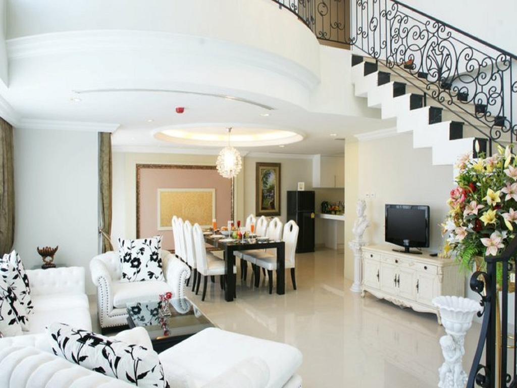Hotel Lk Legend à Pattaya Extérieur photo