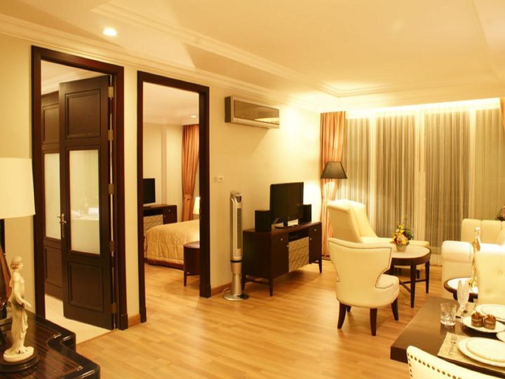 Hotel Lk Legend à Pattaya Extérieur photo